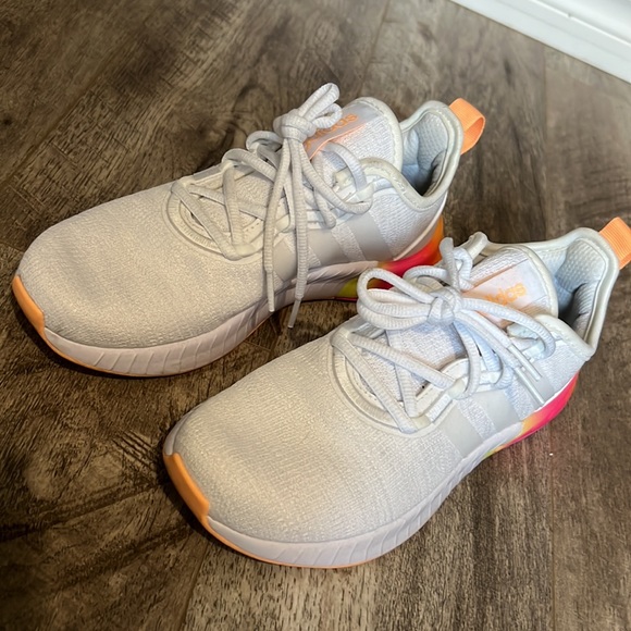 Adidas Boost - Picture 2 of 8